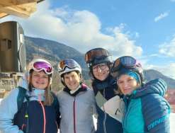 Kids in den Schnee